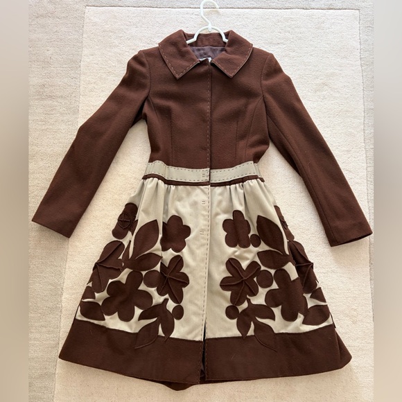 Philosophy di Alberta Ferretti Jackets & Blazers - Philosophy di Alberta Ferretti Brown & Cream Floral Appliqué Wool Coat, Small